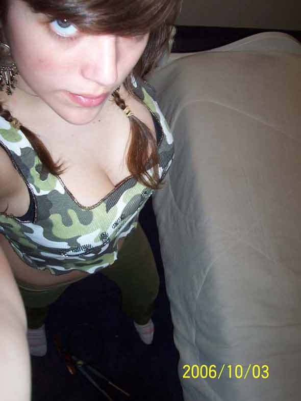 selfpics of sexy amateur hottie; Amateur Non Nude Teen 