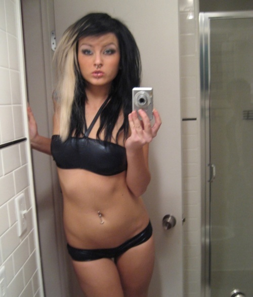 She look likes a kitty kat ^.^; Amateur Blonde Brunette Emo Lingerie Non Nude Panties Teen 