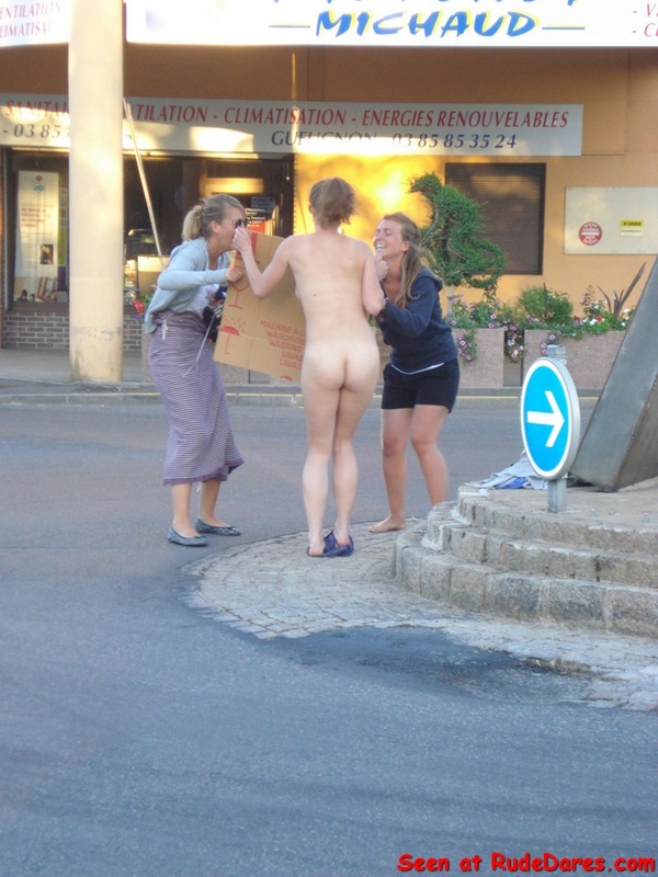 Amateur public nudity dare