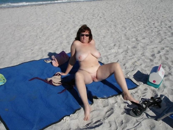 Nude and Beach - Real Beach; Amateur Beach 